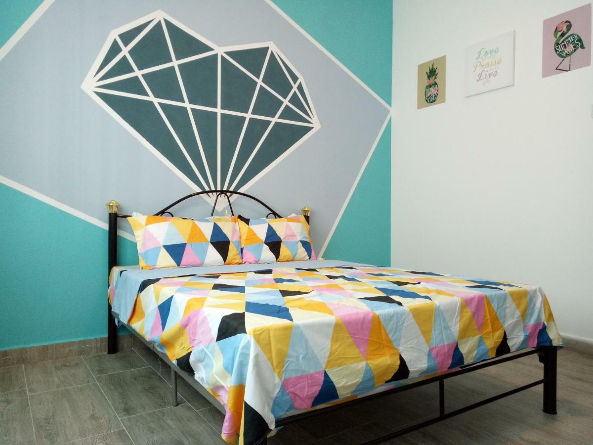 Icolor Home & Stay Ch5 Tanah Rata Exterior foto