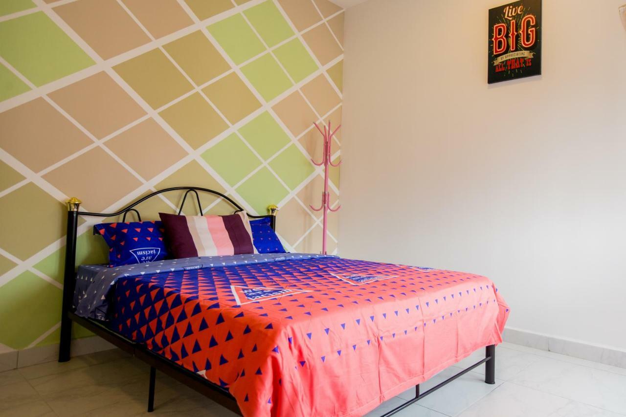 Icolor Home & Stay Ch5 Tanah Rata Exterior foto